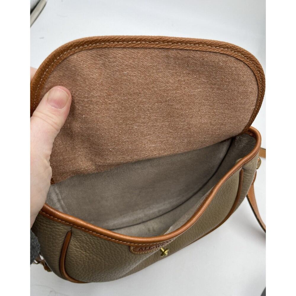 Dooney & Bourke Authenticated Vintage‎ ALW Taupe Saddle Bag Cavalry Troop USA - Picture 12 of 15